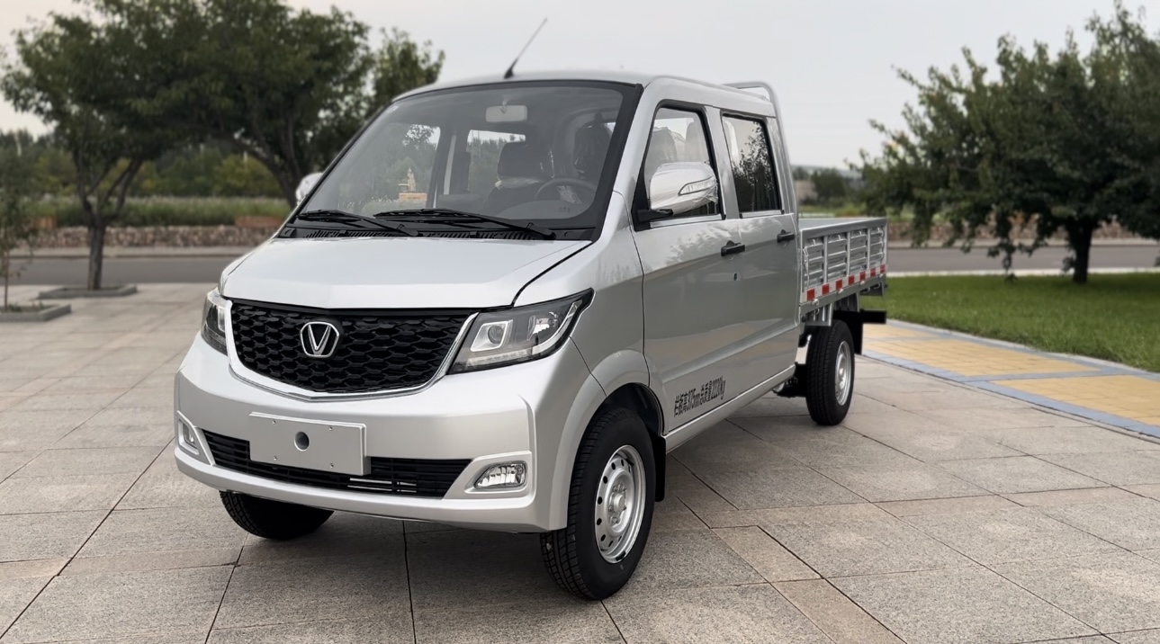 2024斑馬整車圖片 寿宁县地址S63zU湿老侣学-前臉.jpg